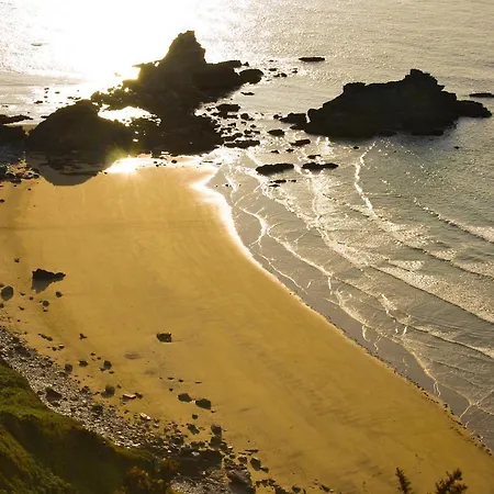 The Cliffs - Le Nid De Martina *