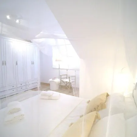 The Cliffs - Le Nid De Martina * Porto do Barqueiro